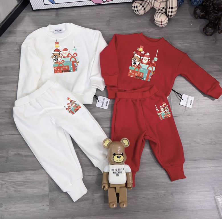 Moschino sz59 66 73 80 90 131